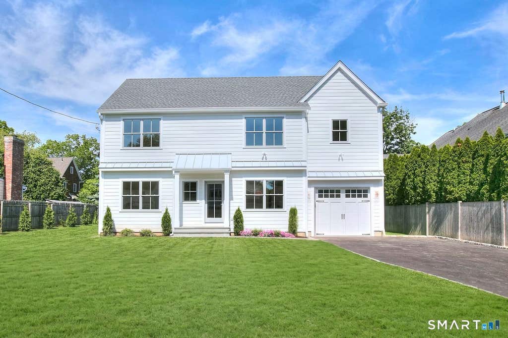Photo of 200 Henry Street, Fairfield, CT 06824 (MLS # 24168237)