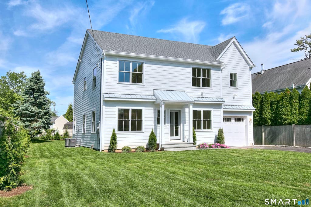 Photo of 200 Henry Street, Fairfield, CT 06824 (MLS # 24168237)