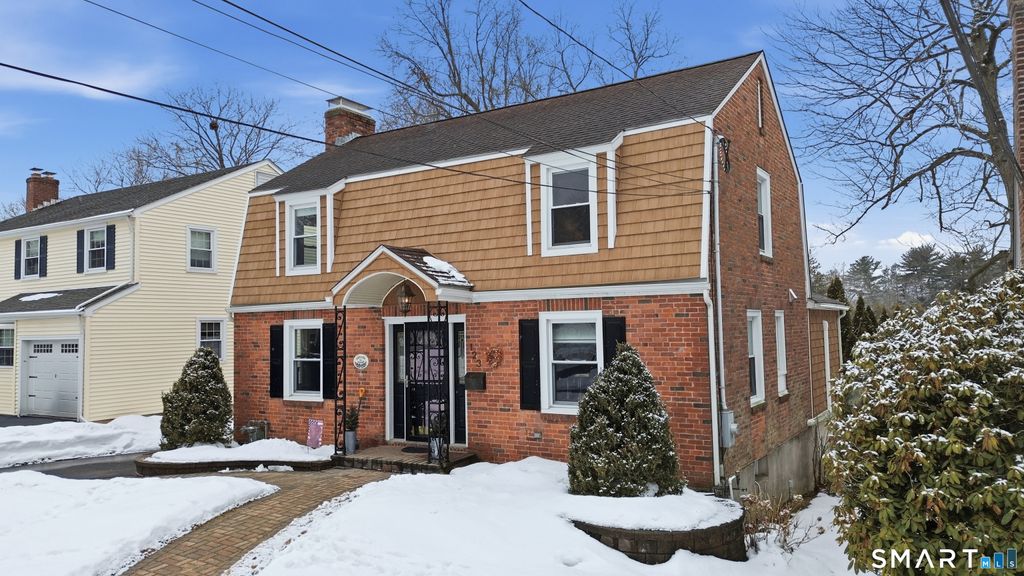 Photo of 123 Argyle Avenue, West Hartford, CT 06107 (MLS # 24155918)