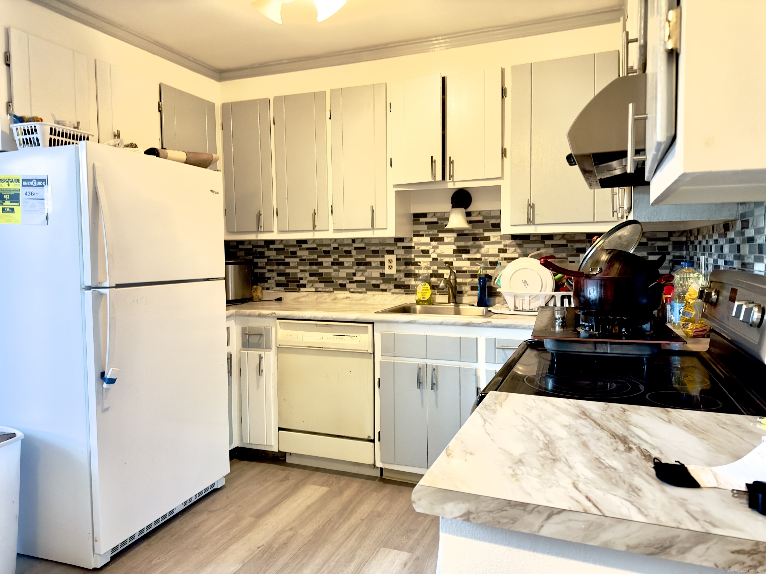 996 Meriden Waterbury Turnpike #APT 1A, Southington, Connecticut image 5