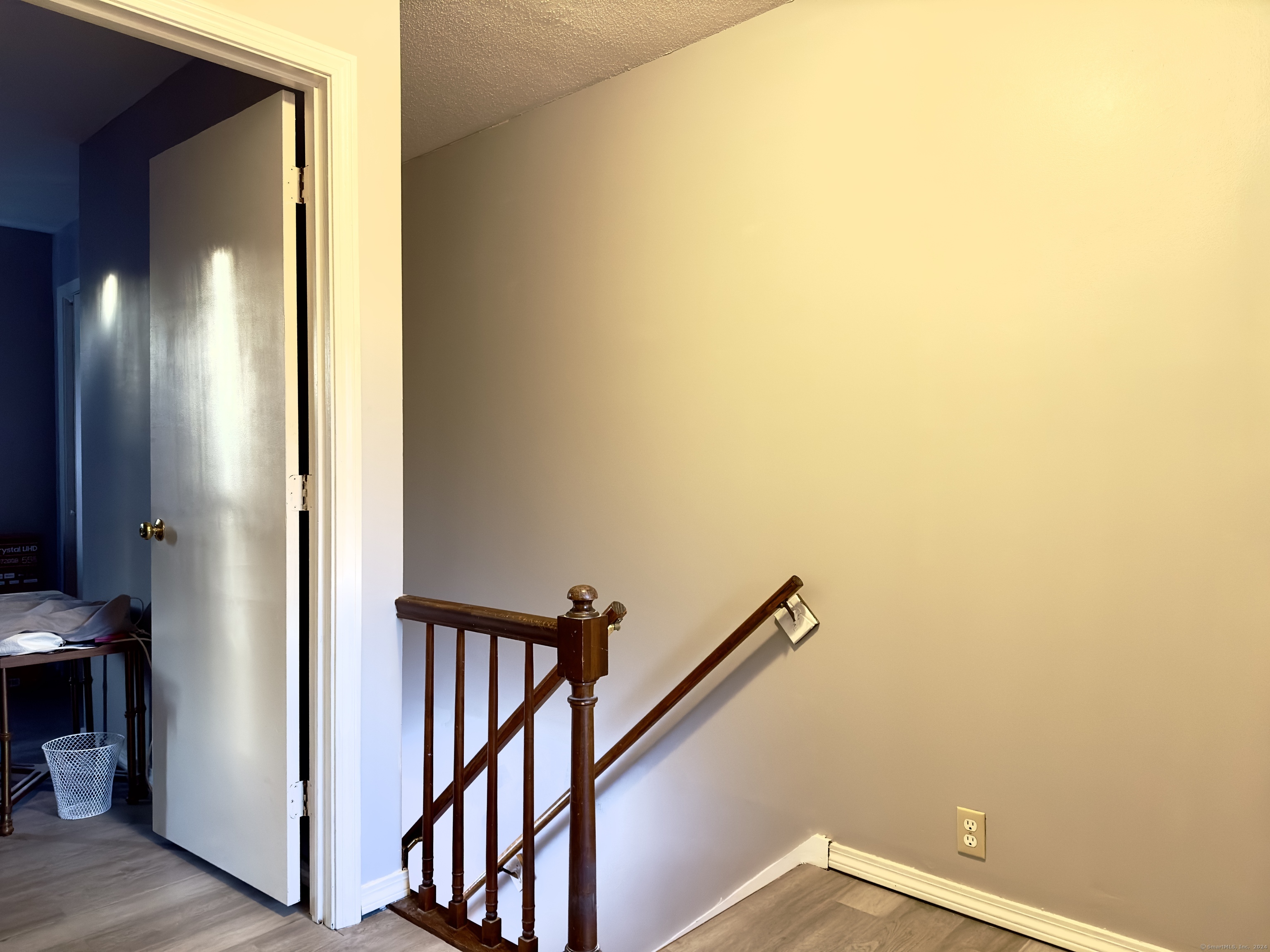 996 Meriden Waterbury Turnpike #APT 1A, Southington, Connecticut image 7