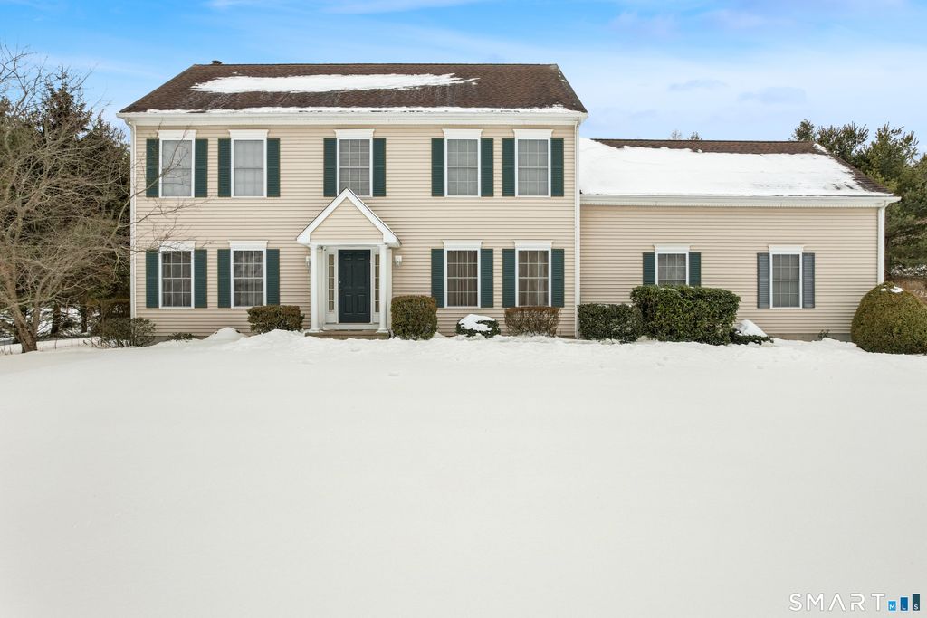 Photo of 11 Nature Trail, Hamden, CT 06518 (MLS # 24152461)