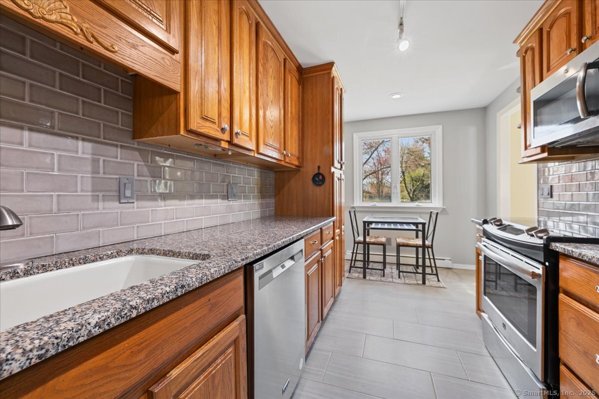 10 Edice Road, Stamford, Connecticut image 13