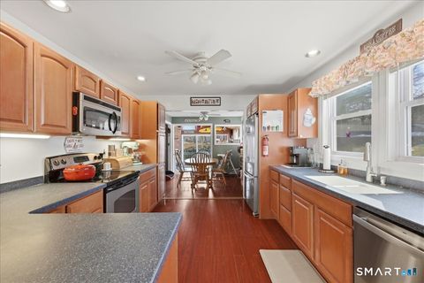 Tiny photo for 40 Kenyon Road, Waterford, CT 06385 (MLS # 24158929)