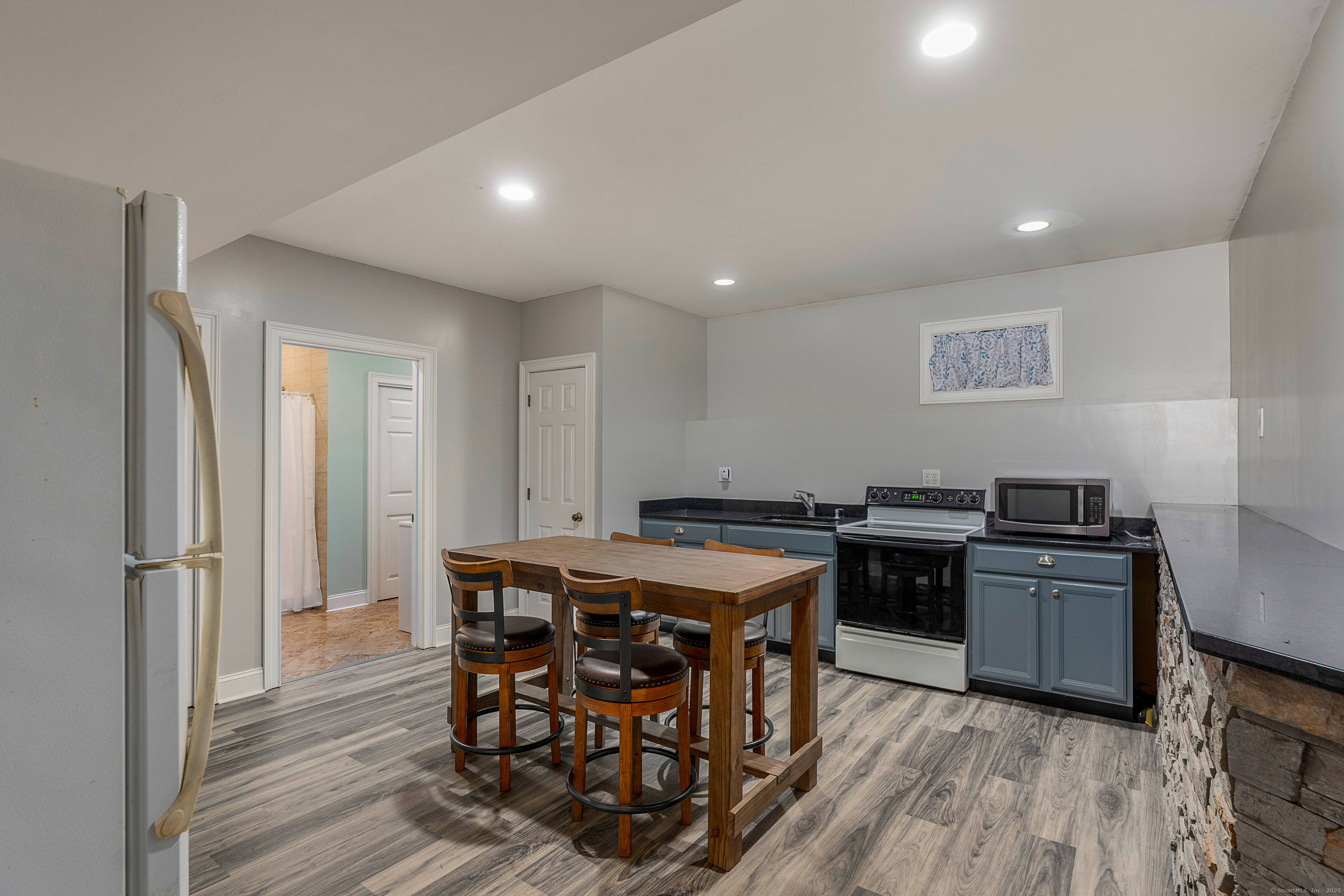 Tolland, Connecticut 06084, United States, 4 Bedrooms Bedrooms, ,4 BathroomsBathrooms,Residential,Coming Soon,218424