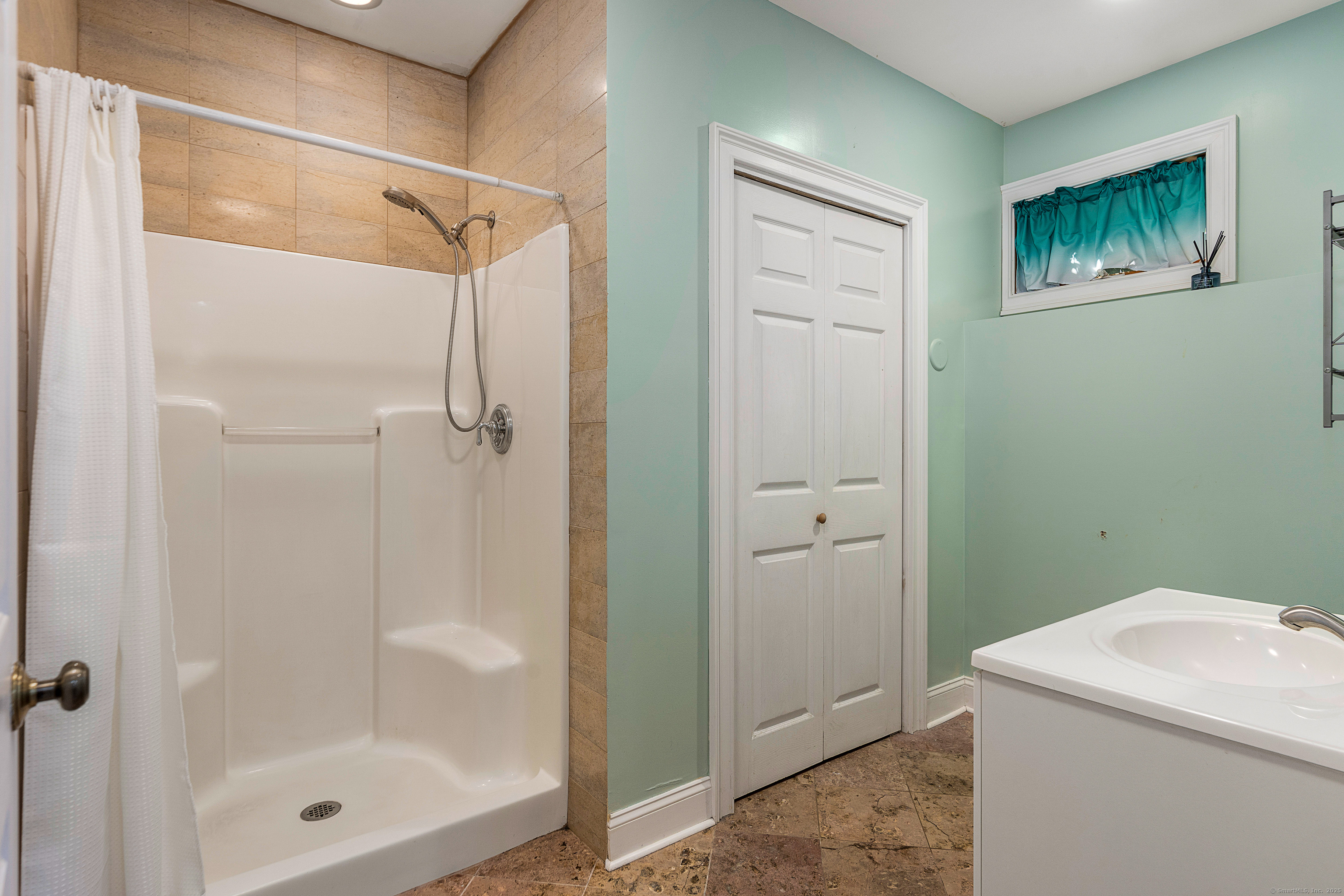 Tolland, Connecticut 06084, United States, 4 Bedrooms Bedrooms, ,4 BathroomsBathrooms,Residential,Coming Soon,218424