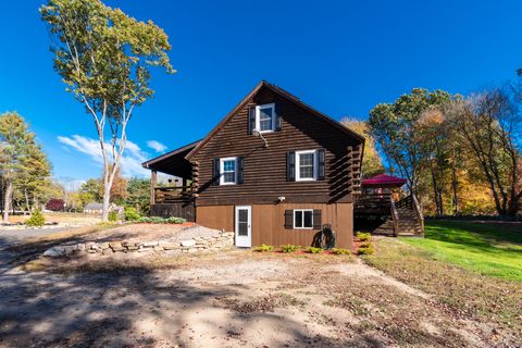 A home in Stonington