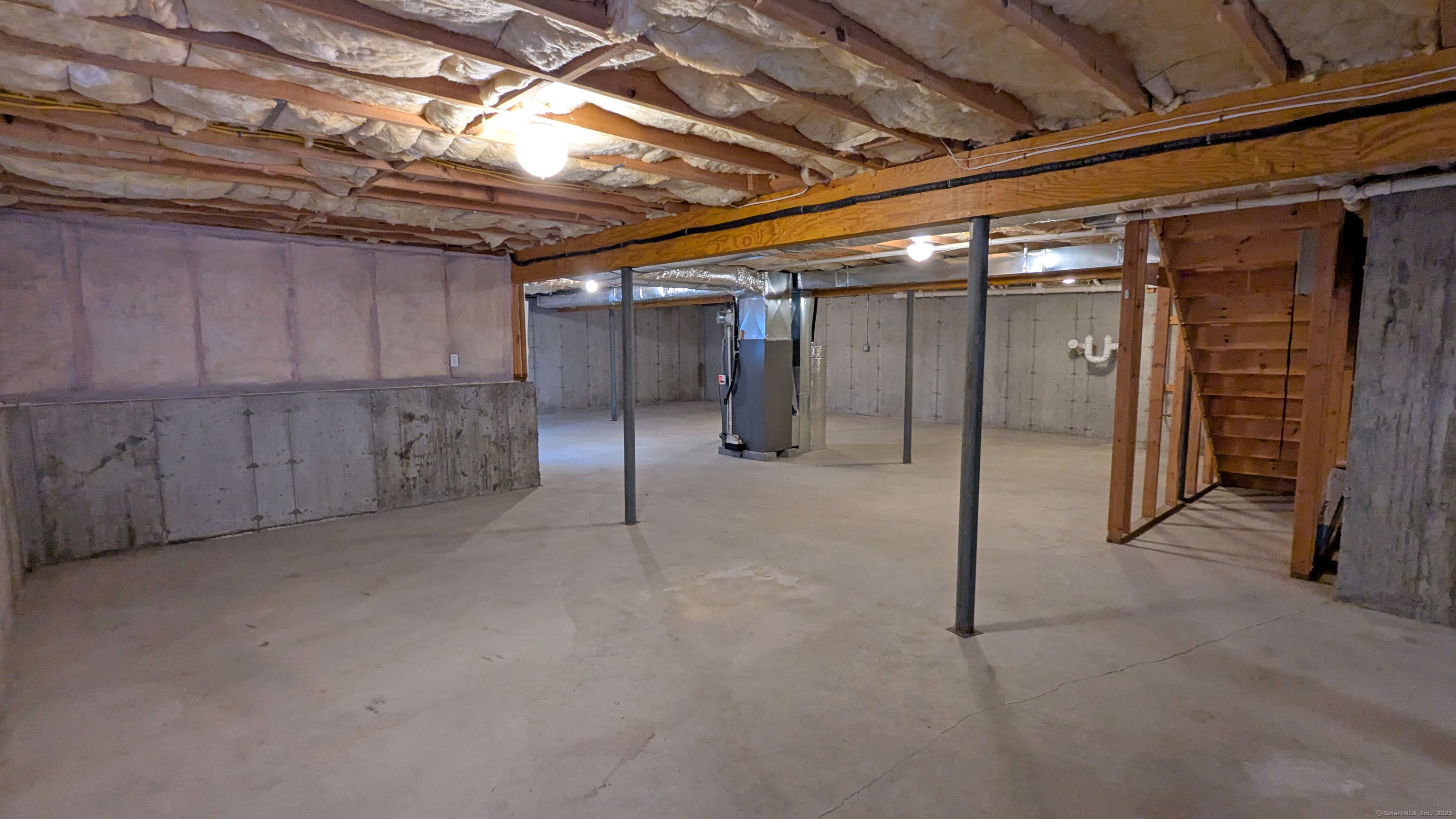 8 Leisure Drive #8, Montville, Connecticut image 18