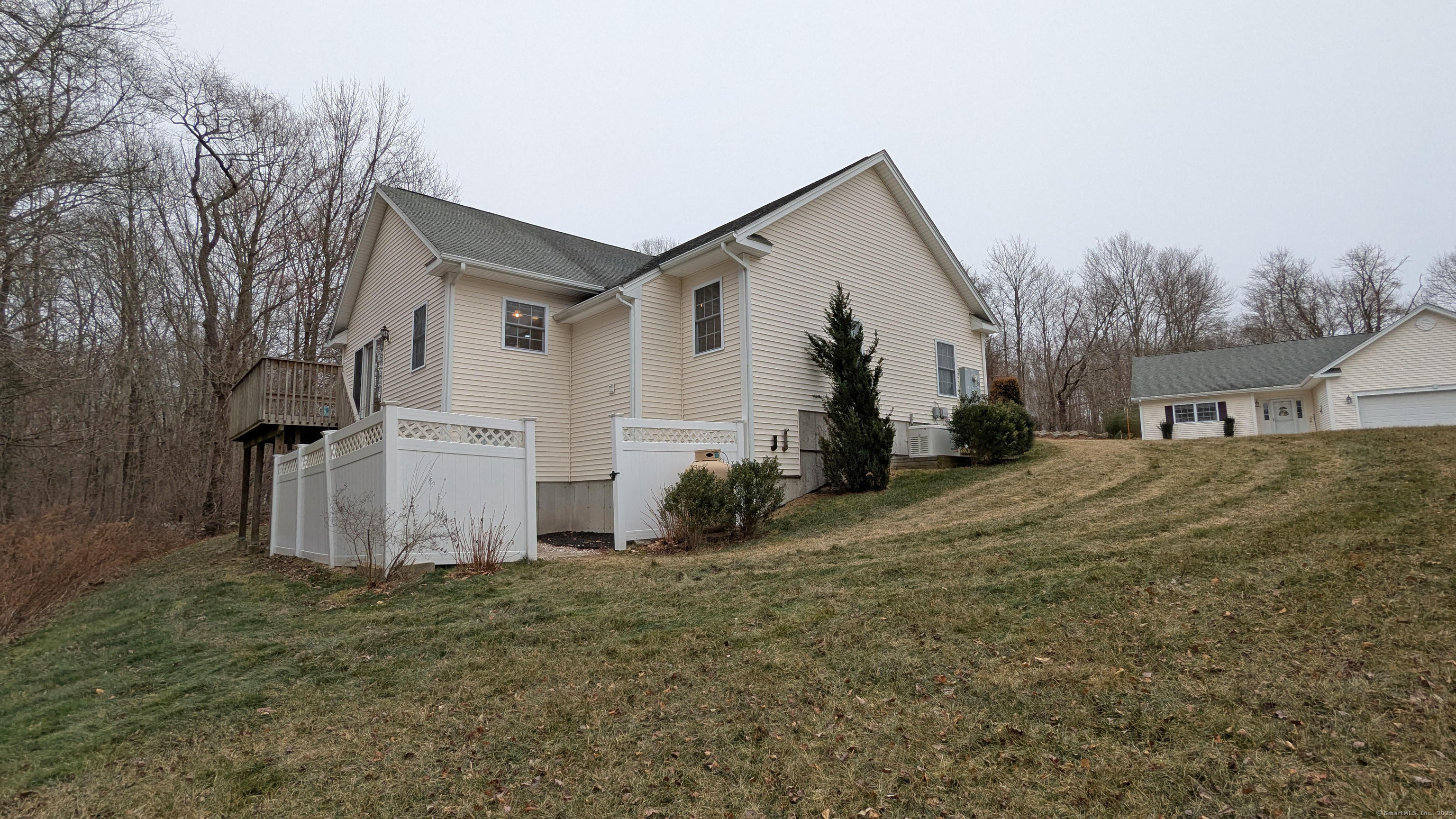 8 Leisure Drive #8, Montville, Connecticut image 19