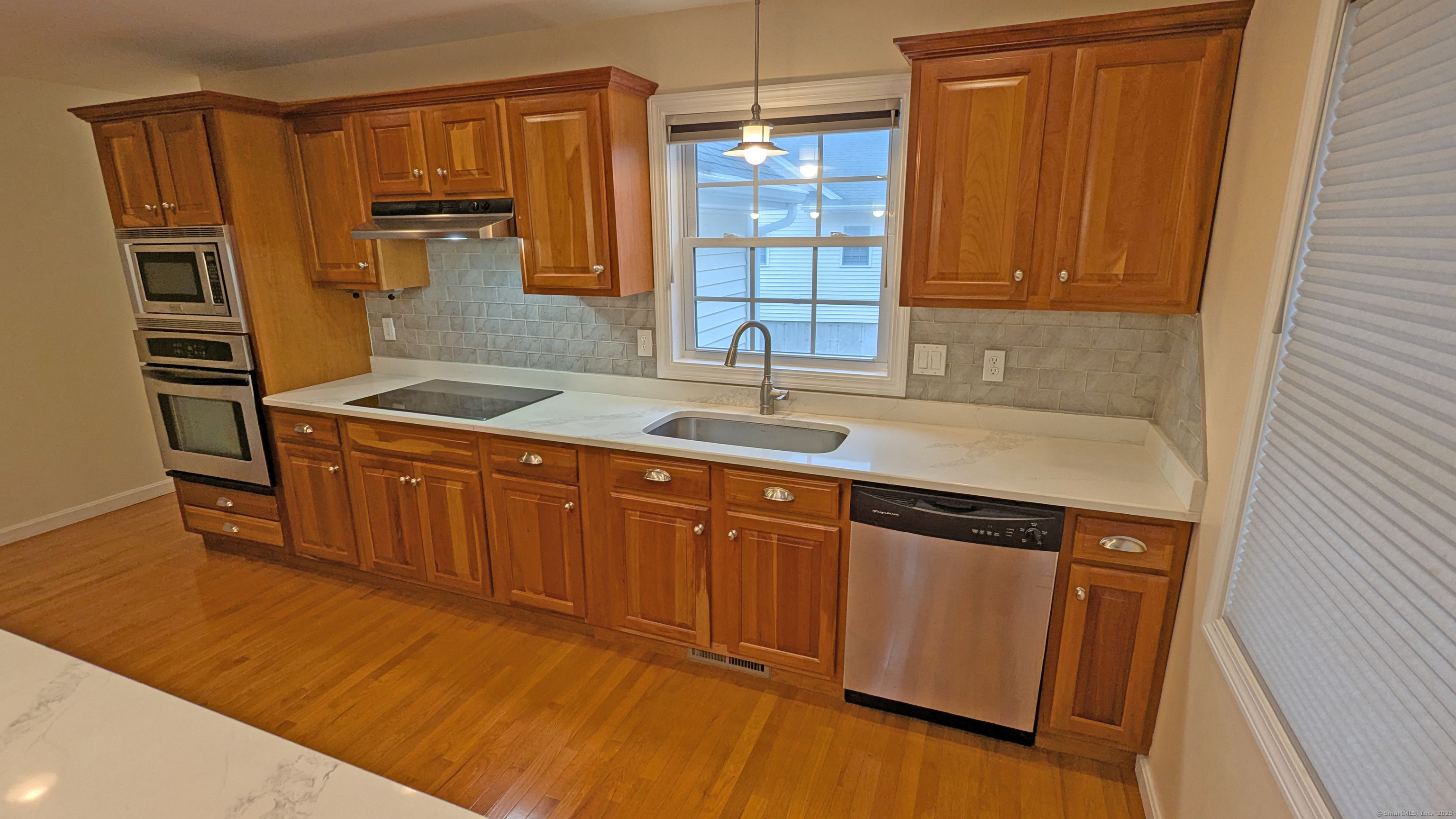8 Leisure Drive #8, Montville, Connecticut image 4