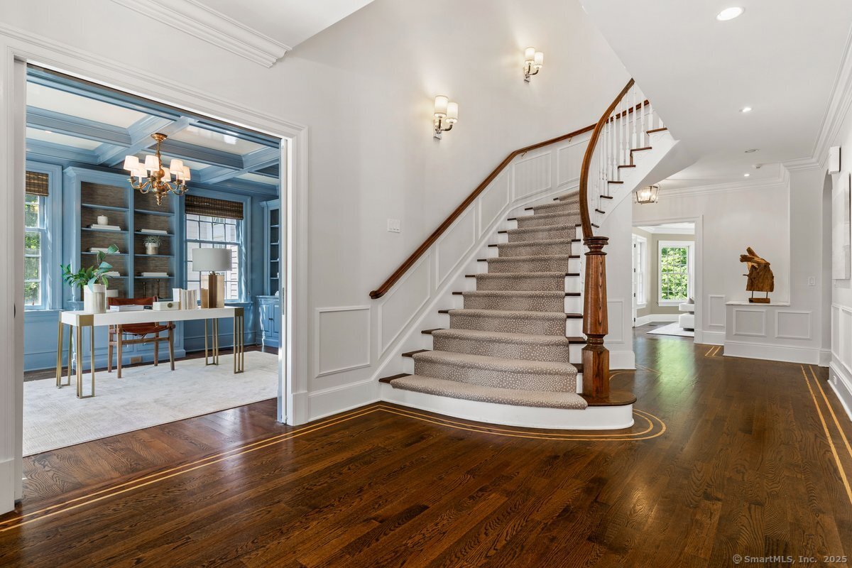 1421 Oenoke Ridge