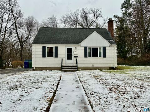 932 Worthy Street Windsor CT 06095