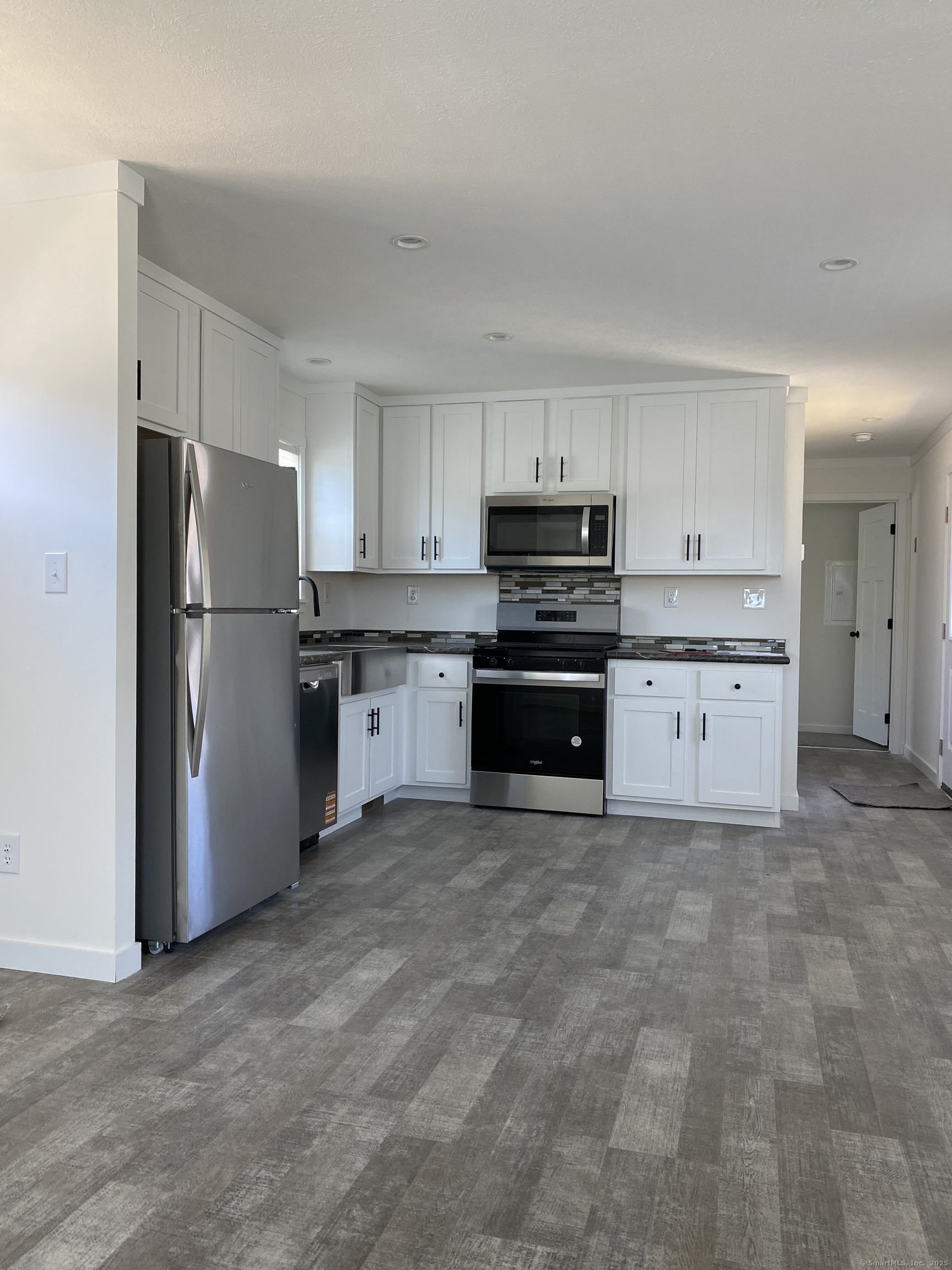 12 3rd Street, Beacon Falls, Connecticut image 4