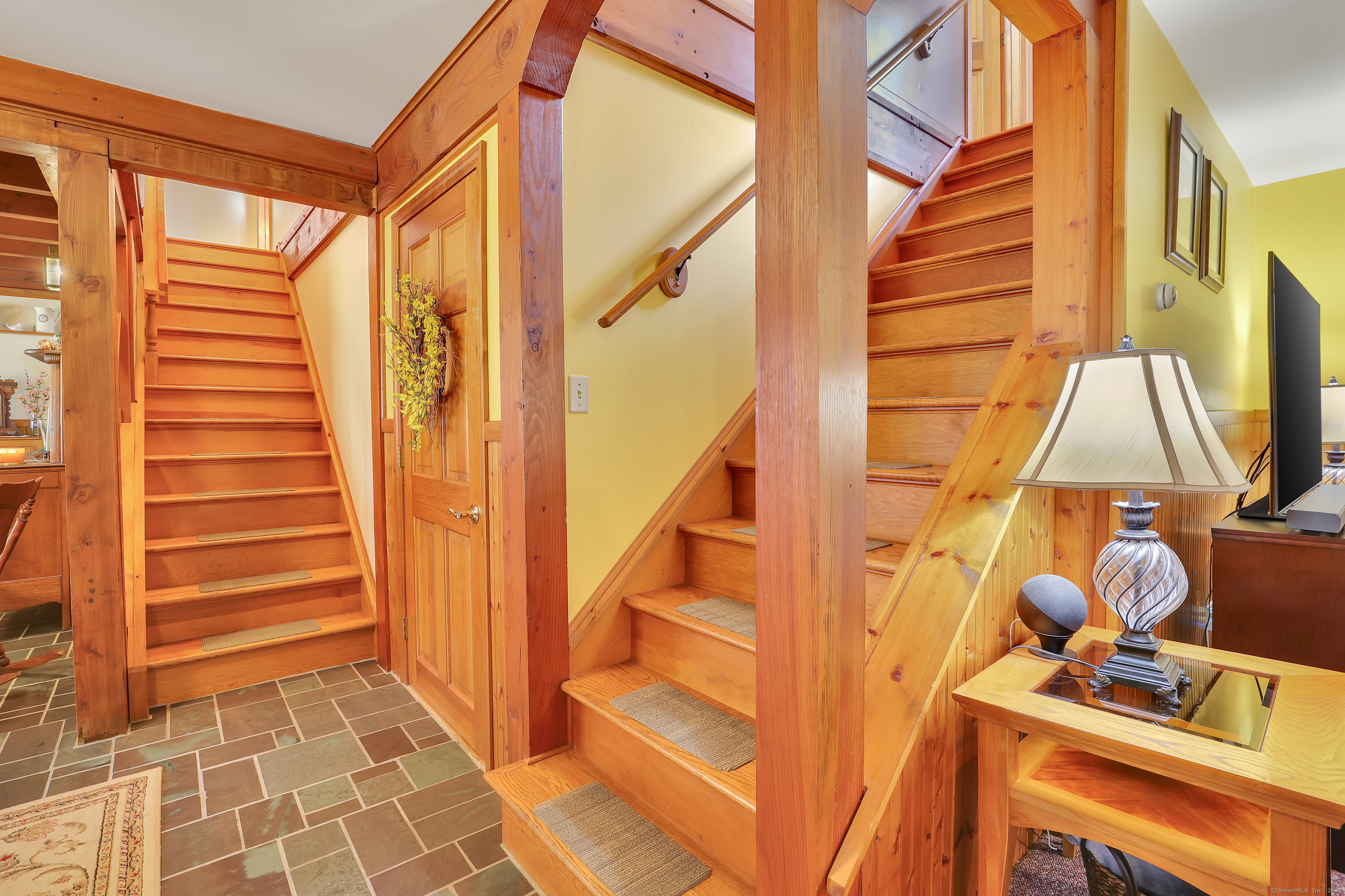 Shelton, Connecticut 06484, United States, 3 Bedrooms Bedrooms, ,3 BathroomsBathrooms,Residential,Active,233720