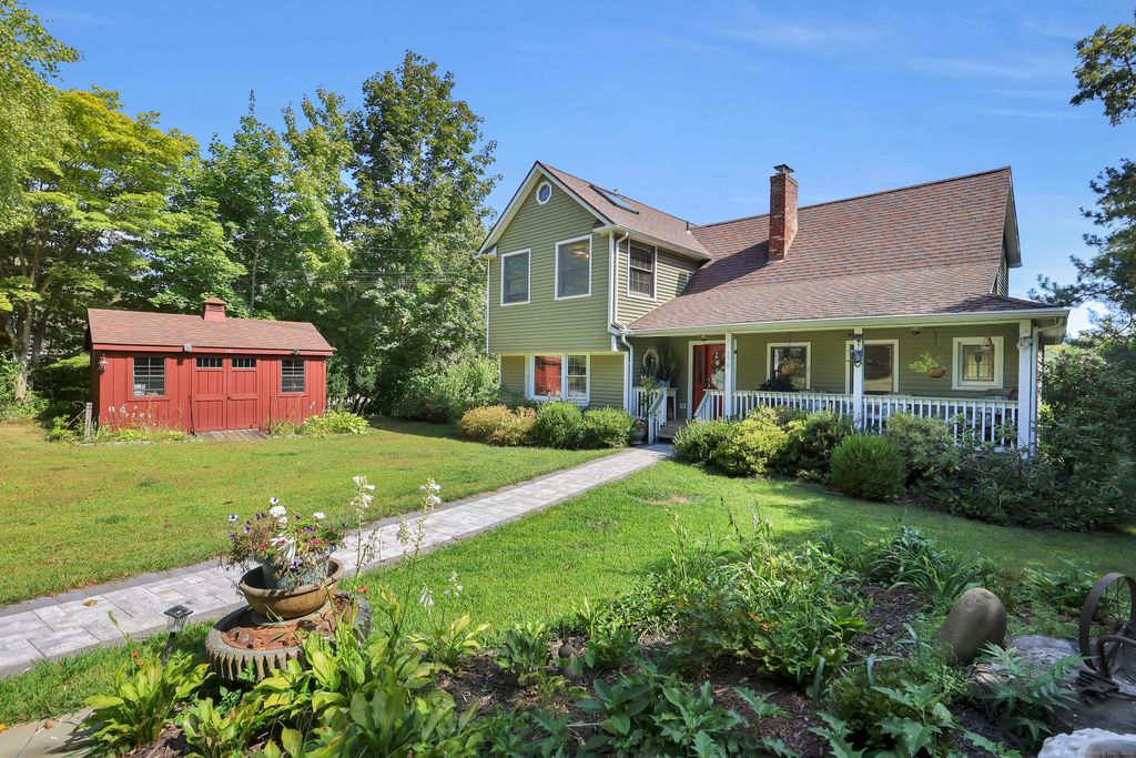 Photo of 178 River Road, Shelton, CT 06484 (MLS # 24135528)