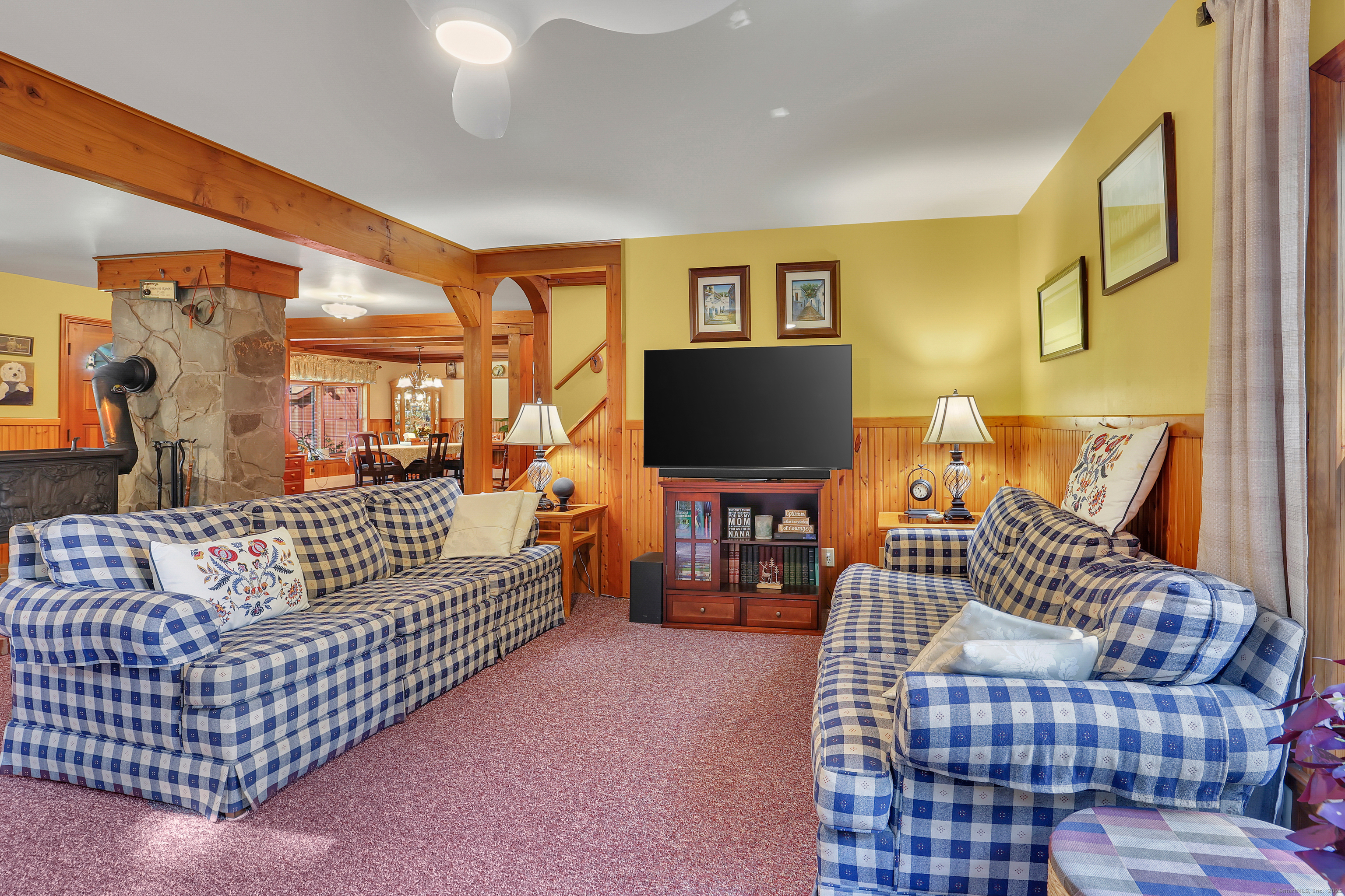 Shelton, Connecticut 06484, United States, 3 Bedrooms Bedrooms, ,3 BathroomsBathrooms,Residential,Active,233720