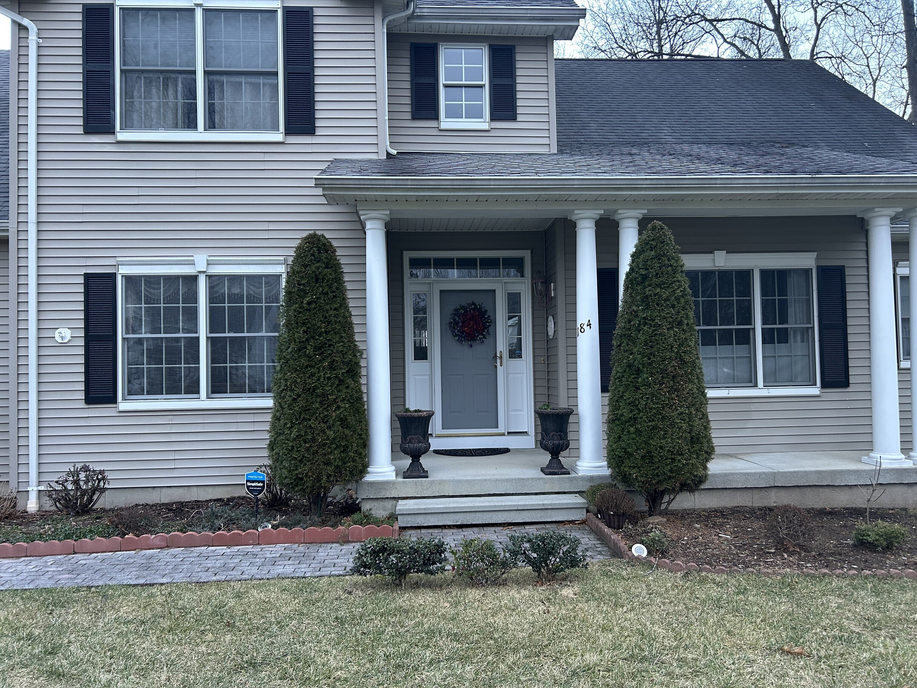 Rental Property at 184 Centennial Drive, Milford, Connecticut - Bedrooms: 3 
Bathrooms: 3 
Rooms: 8  - $4,300 MO.