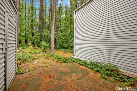Tiny photo for 5 Staunton Court #E, Farmington, CT 06032 (MLS # 24189954)
