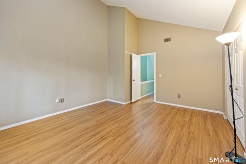 Tiny photo for 5 Staunton Court #E, Farmington, CT 06032 (MLS # 24189954)