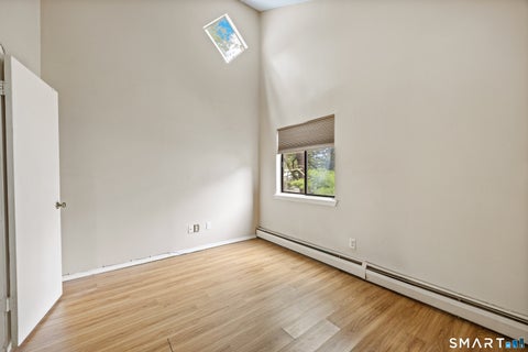 Tiny photo for 5 Staunton Court #E, Farmington, CT 06032 (MLS # 24189954)