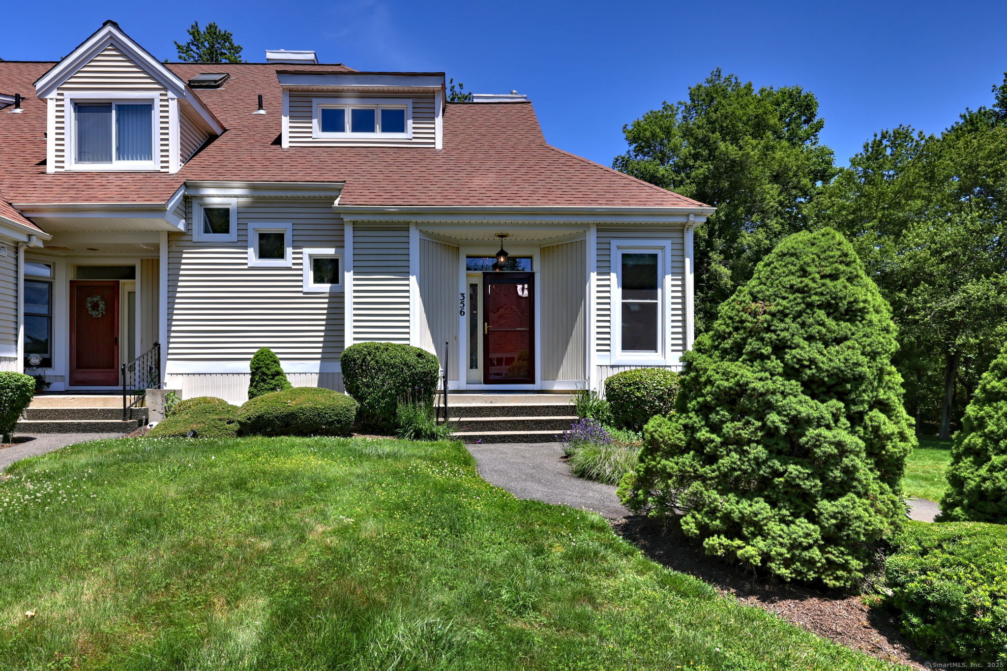 356 Summerfield Gardens 356
