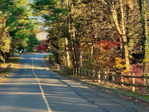 Tiny photo for 460 Asbury Ridge #460, Shelton, CT 06484 (MLS # 24172672)