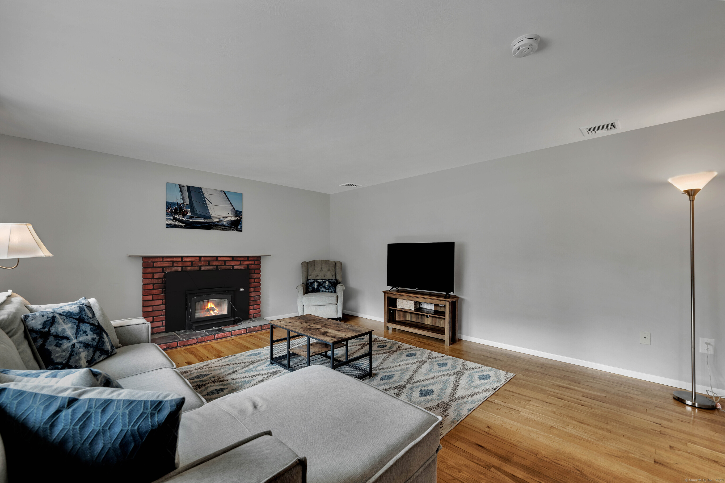 709 Stone Road, Windsor, Connecticut image 5