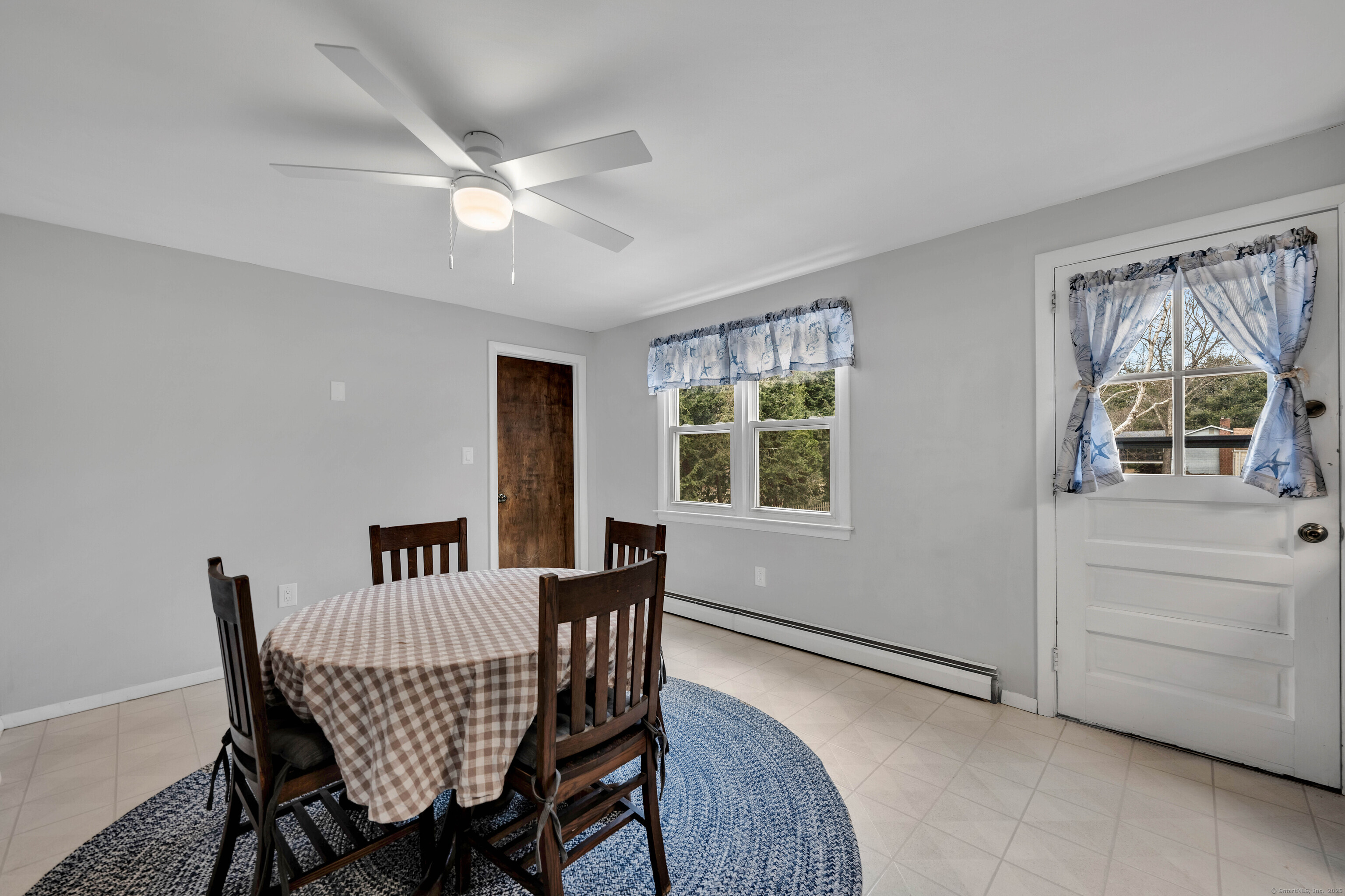 709 Stone Road, Windsor, Connecticut image 12
