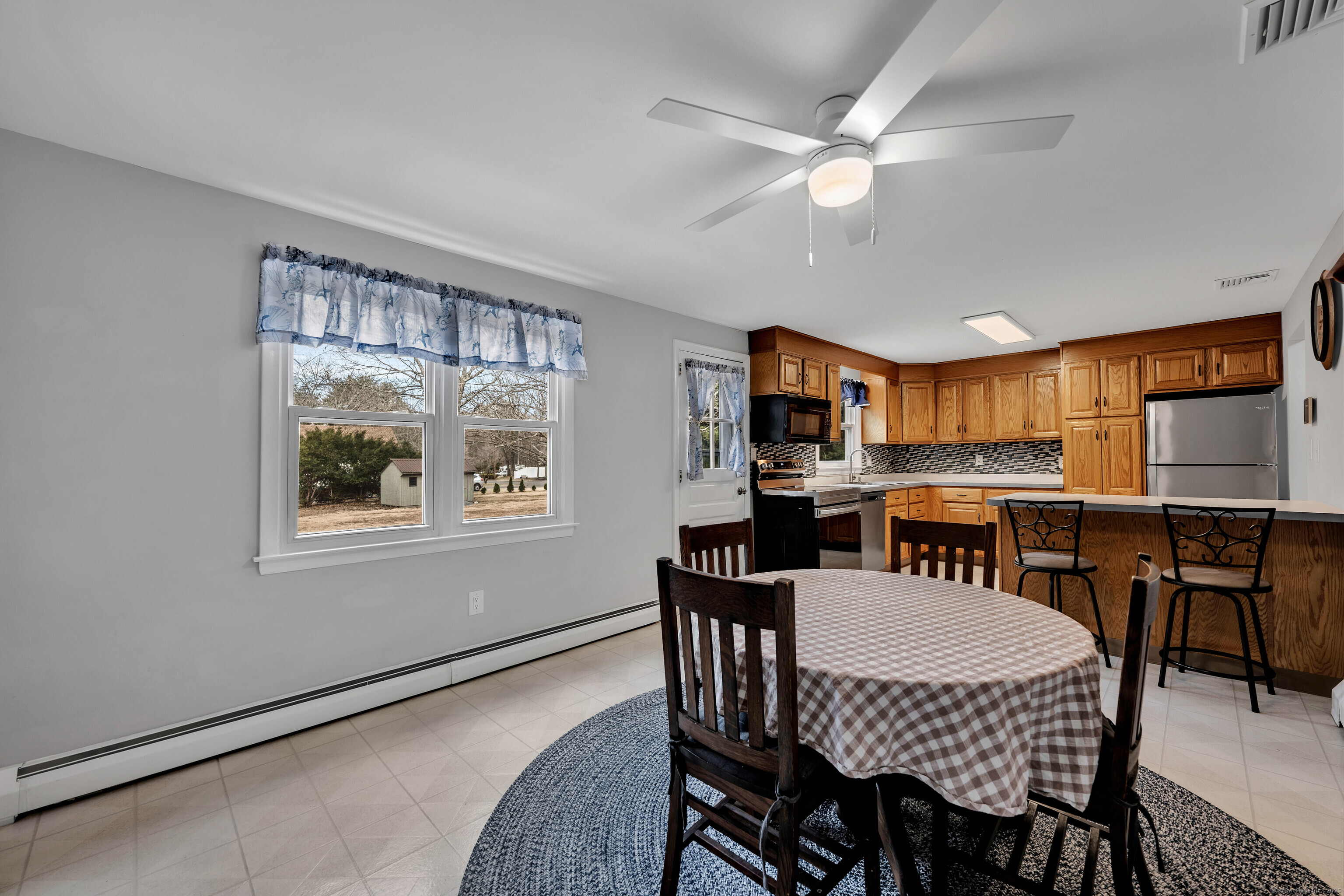 709 Stone Road, Windsor, Connecticut image 11