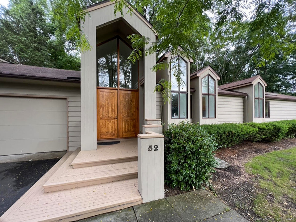 52 Wellington Drive