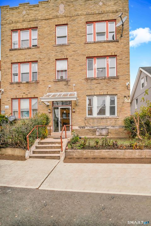 Tiny photo for 1040 Capitol Avenue #3E, Hartford, CT 06106 (MLS # 24145137)