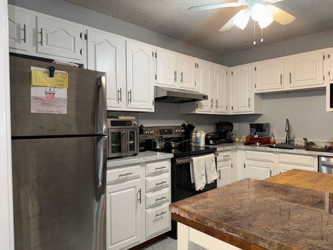 Tiny photo for 495 Vincellette Street #12, Bridgeport, CT 06606 (MLS # 24156759)