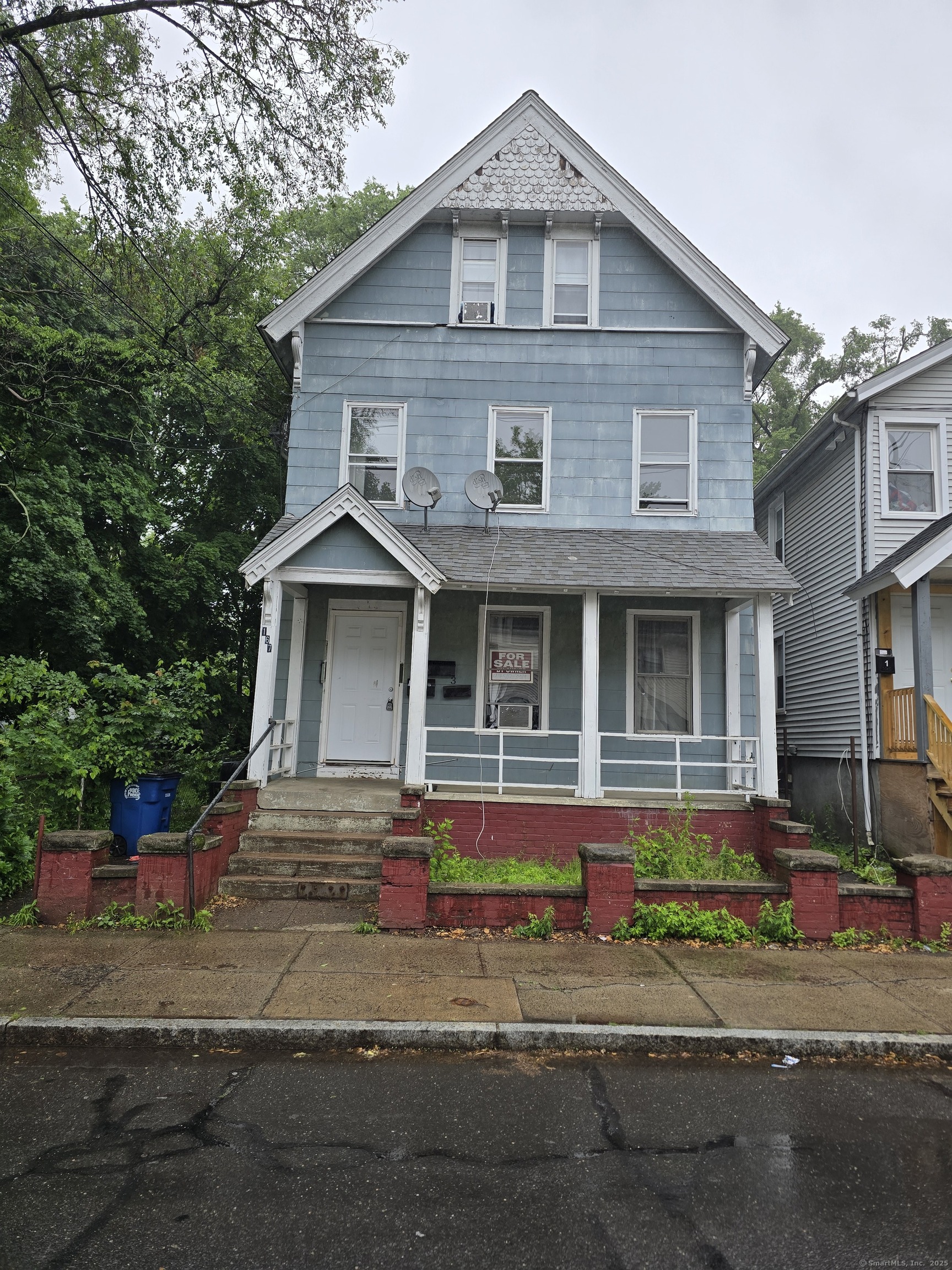 Property for Sale at West Street, New Haven, Connecticut - Bedrooms: 8 
Bathrooms: 3 
Rooms: 14  - $499,900
