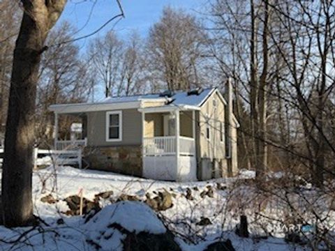 14 Bantam Road New Fairfield CT 06812
