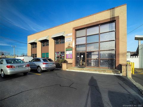 Tiny photo for 61 Amity Road, New Haven, CT 06515 (MLS # 170454519)