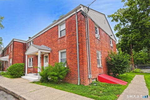 Tiny photo for 189 Sherman Avenue #18, New Haven, CT 06511 (MLS # 24200213)