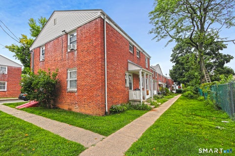 Tiny photo for 189 Sherman Avenue #18, New Haven, CT 06511 (MLS # 24200213)