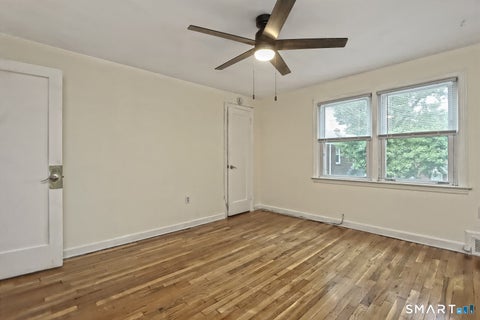 Tiny photo for 189 Sherman Avenue #18, New Haven, CT 06511 (MLS # 24200213)