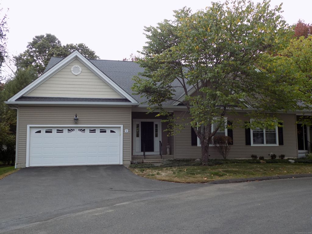 Photo of 166 Ice House Road #6, Watertown, CT 06779 (MLS # 24132916)