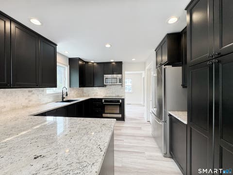 Photo of 10 Harvann Road, Norwalk, CT 06850 (MLS # 24187300)