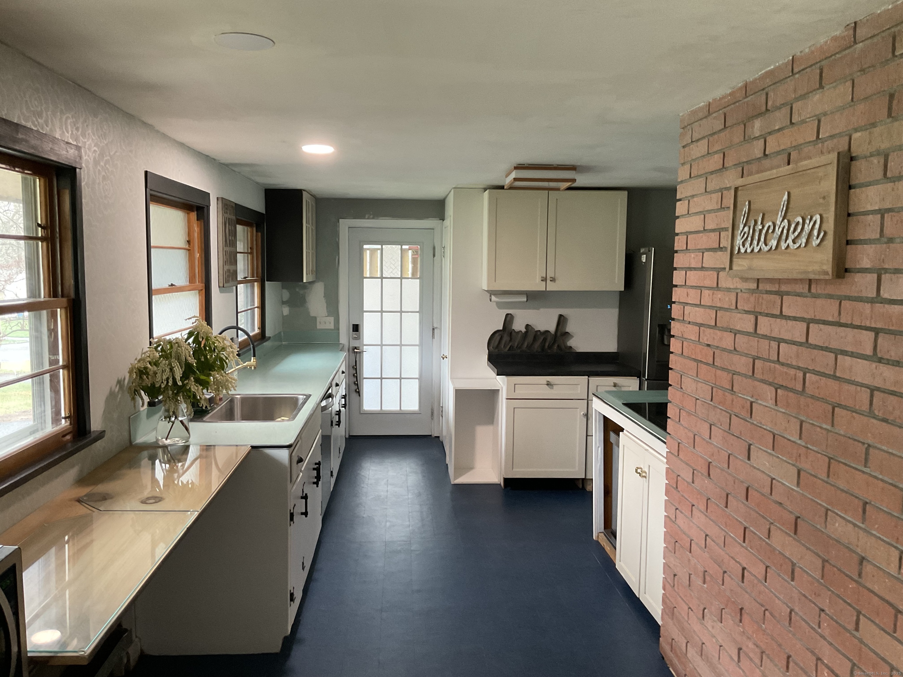 66 Dino Road, Bristol, Connecticut image 7