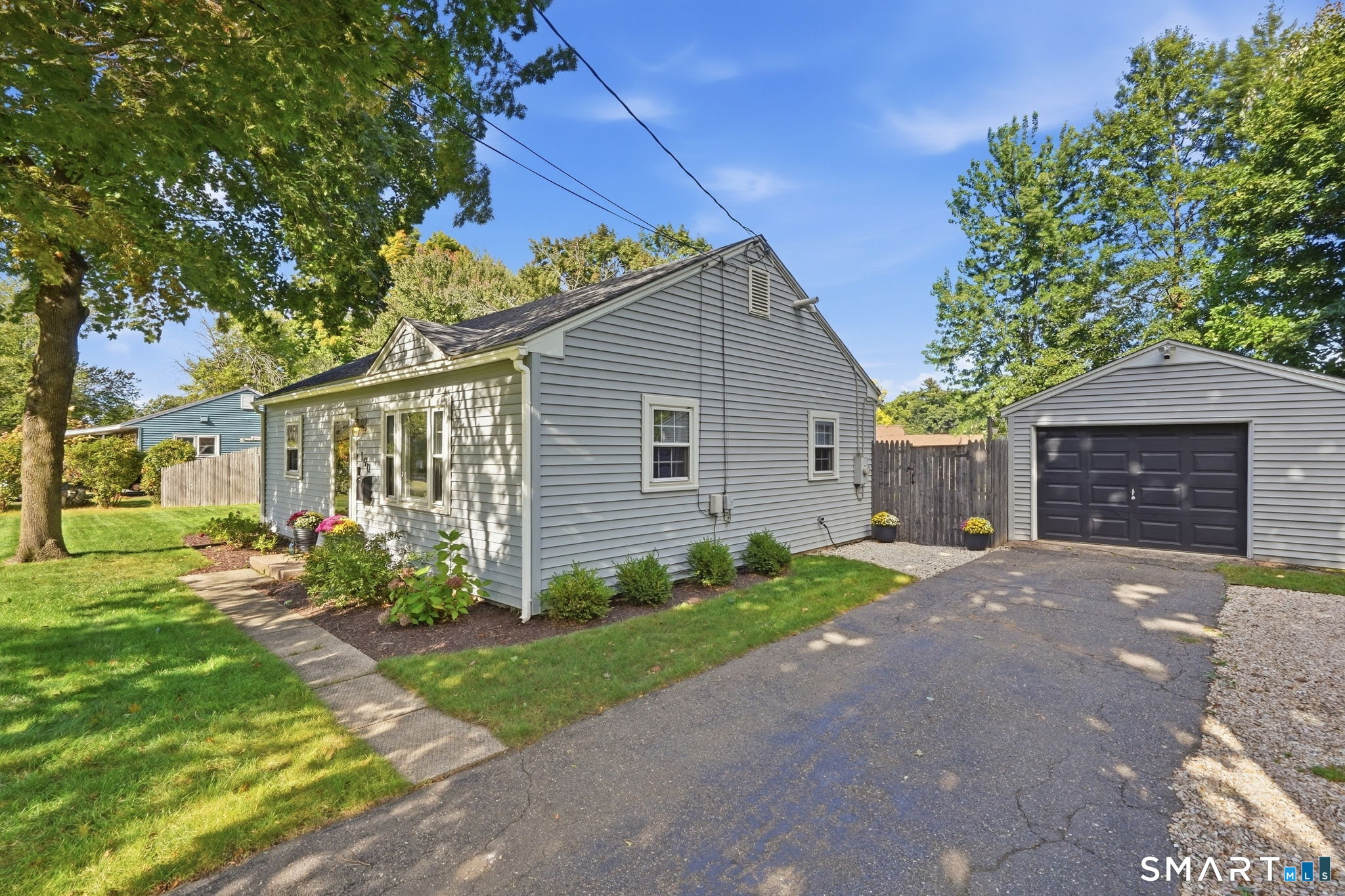 190 Old County Road