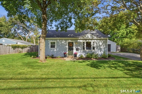 Photo of 190 Old County Road, Windsor Locks, CT 06096 (MLS # 24209499)