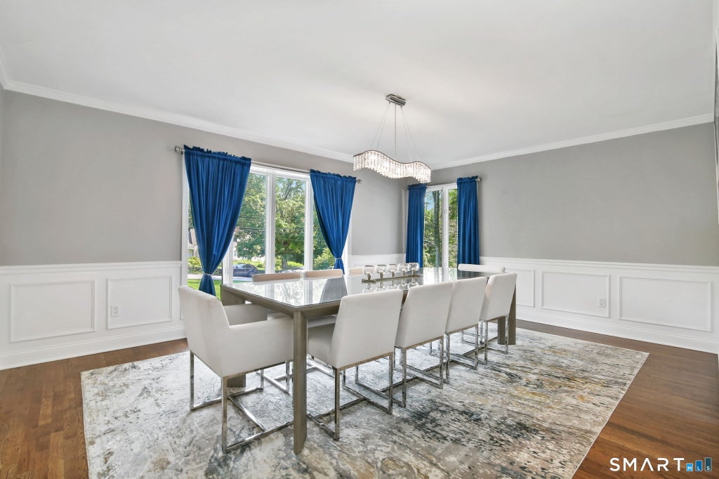 Photo of 39 Wedgemere Road, Stamford, CT 06905 (MLS # 24199820)
