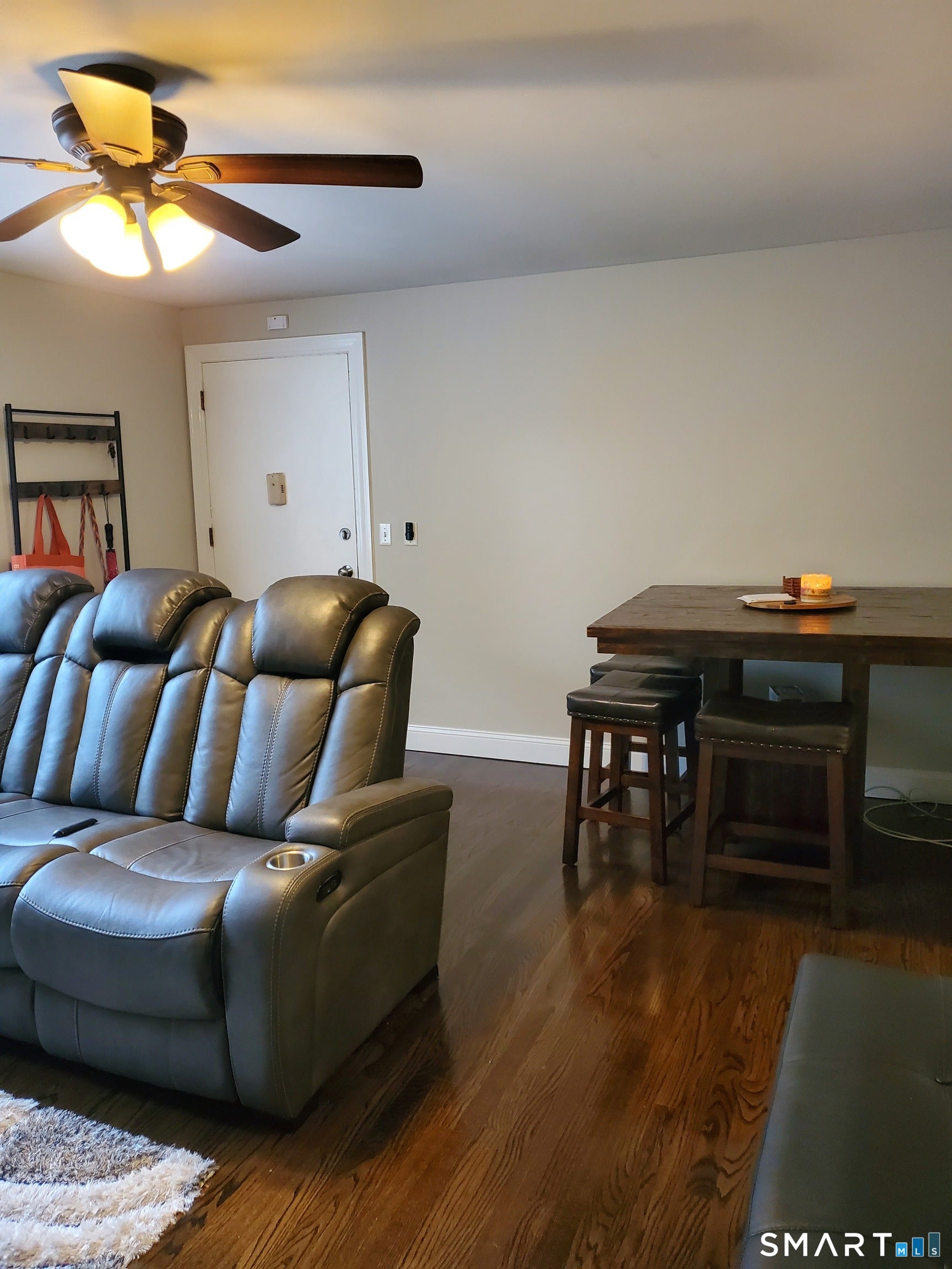 273 Queen Street 11D