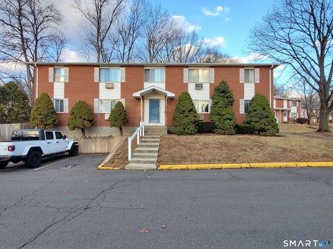 Photo of 273 Queen Street #11D, Southington, CT 06489 (MLS # 24211618)