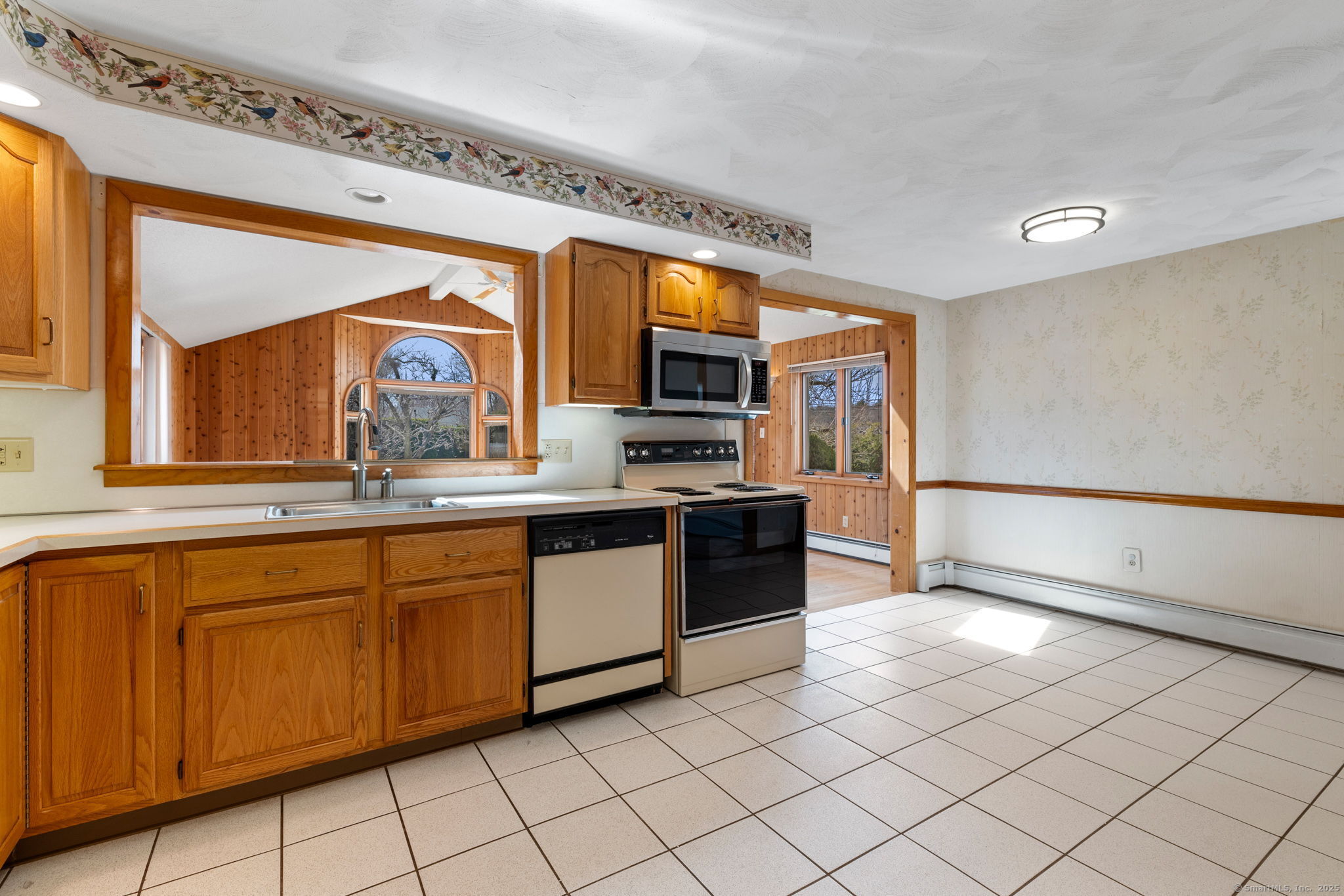 4 Monroe Road, Enfield, Connecticut image 14