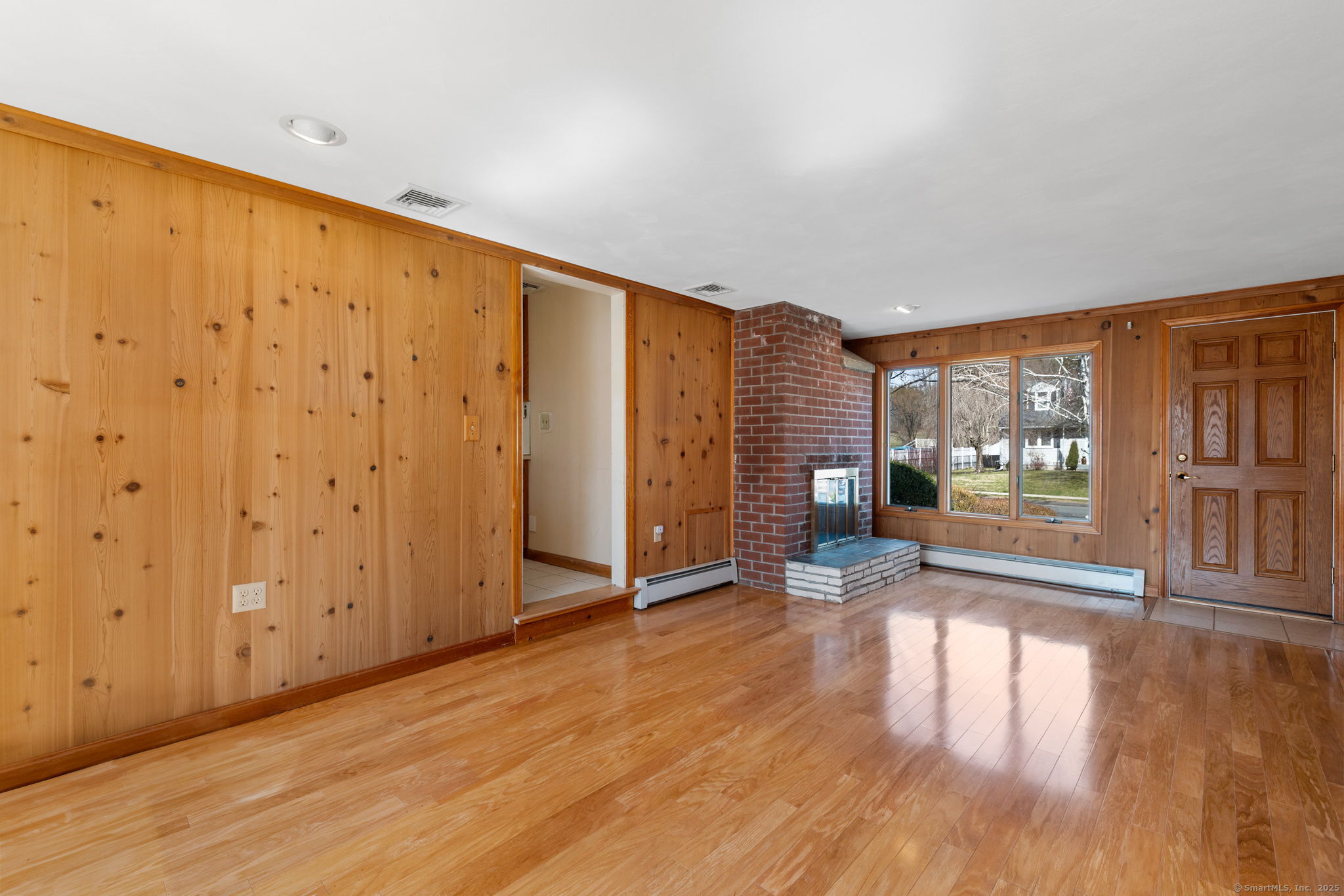4 Monroe Road, Enfield, Connecticut image 9