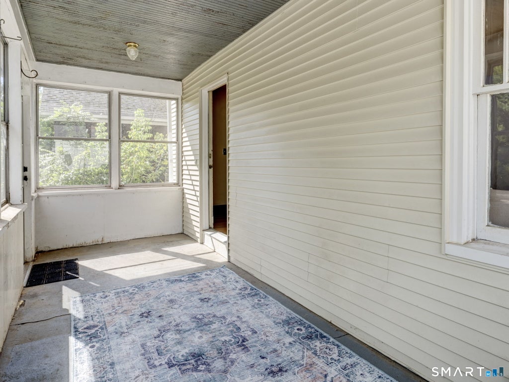 Photo of 98 Norman Street, Manchester, CT 06040 (MLS # 24208592)