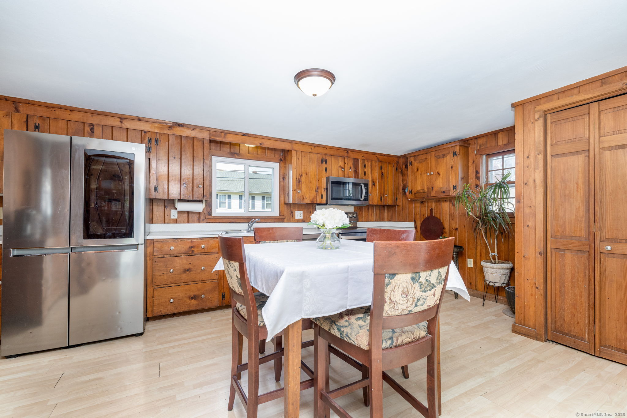 28 Strongs Avenue, Portland, Connecticut image 12